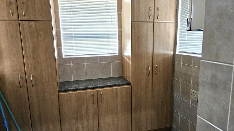 3 Bedroom Property for Sale in Sonstraal Heights Western Cape
